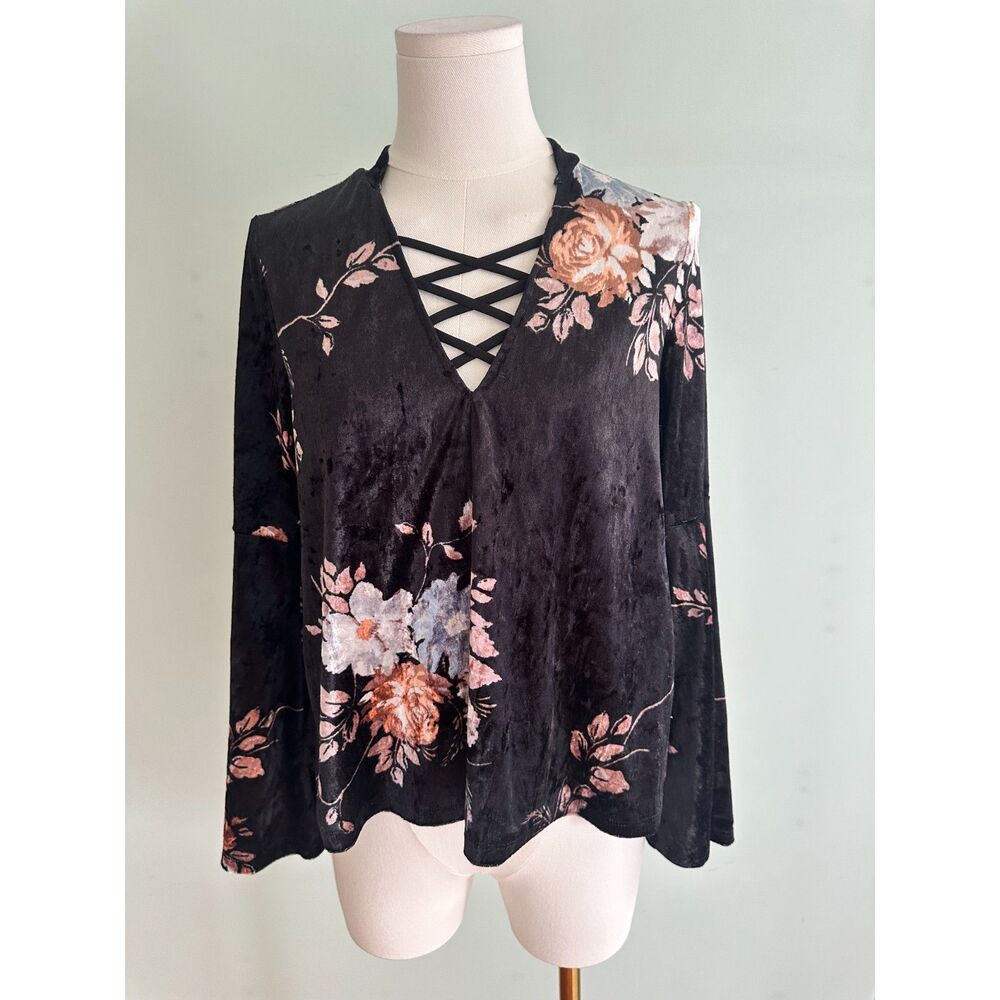 Women's Y2K Black Velvet Floral Top Bell Sleeve Dark Goth Whimsigoth Size S